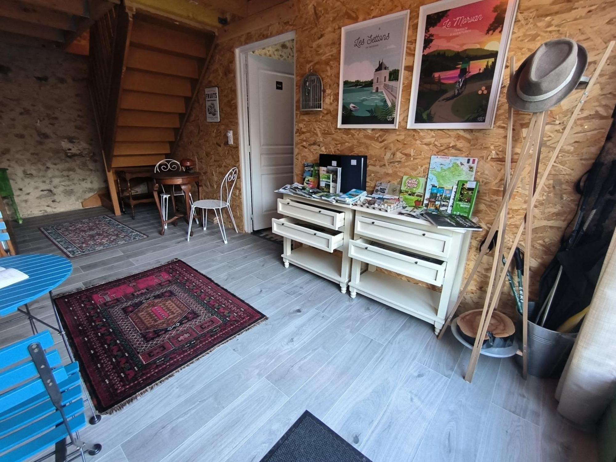 Chambres D'Hotes Montjouan Larochemillay Kültér fotó